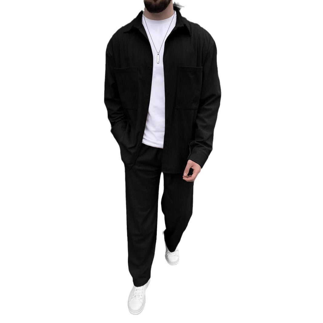 Herren lässiges Set aus gewebtem Hemd und Hose Echoarchiv
