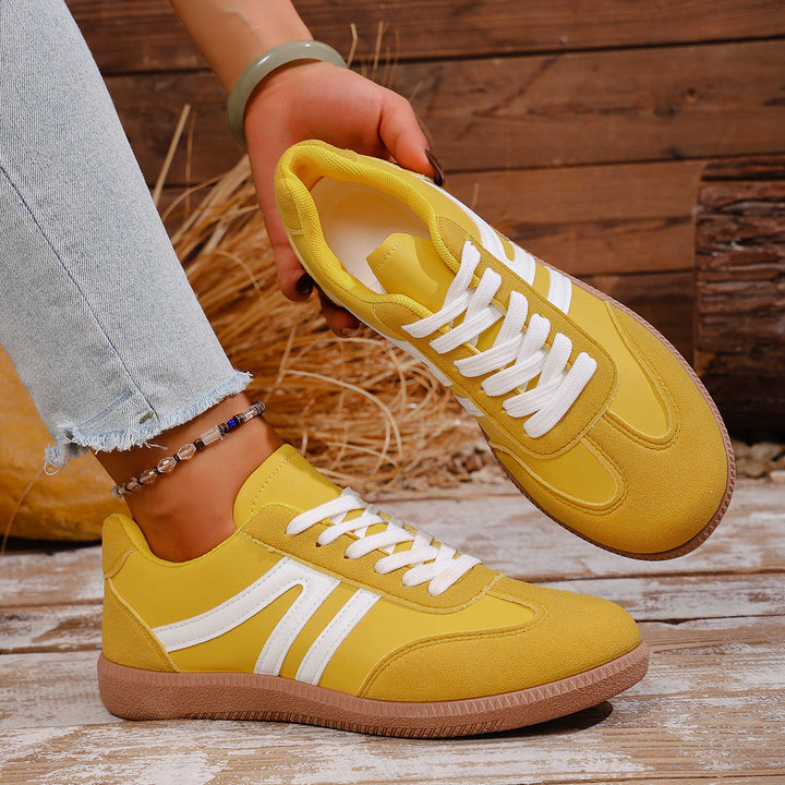 Damen Sportliche Sneakers aus hochwertigem Wildleder mit atmungsaktiver Sohle Echo Archiv