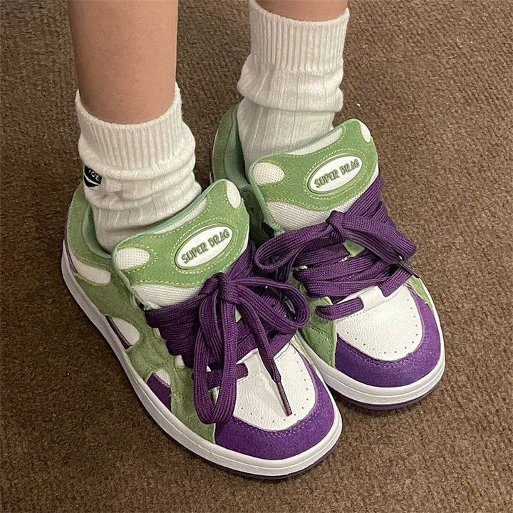 Damen Sneakers mit gepolstertem Einstieg und rutschfester Sohle Echo Archiv