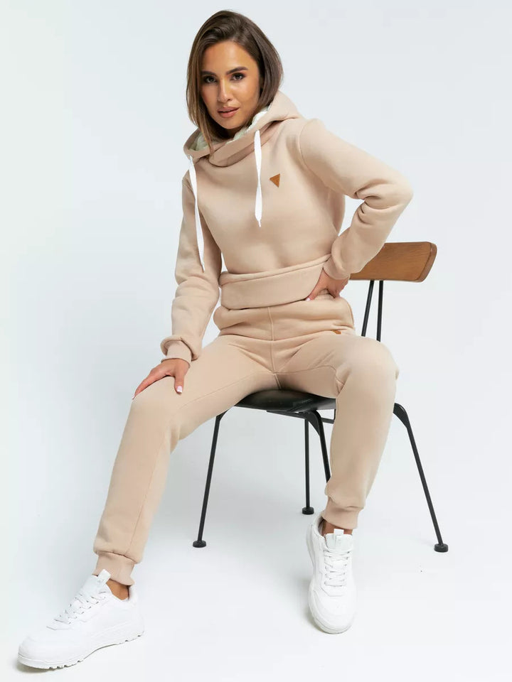 Damen Loungewear-Set mit Schalkragen-Hoodie und taillierter Jogginghose – Élanora