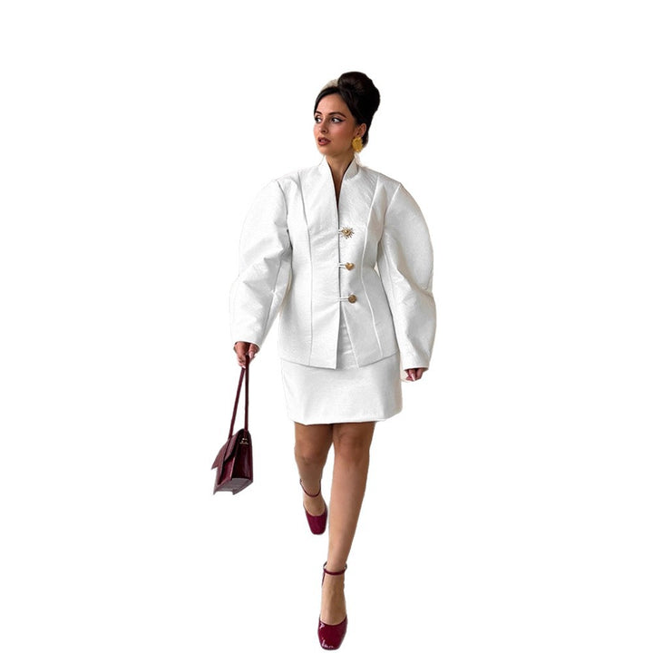 Damen Tailliertes Blazer‑Kostüm mit skulpturalen Ballonärmeln und Minirock Echoarchiv