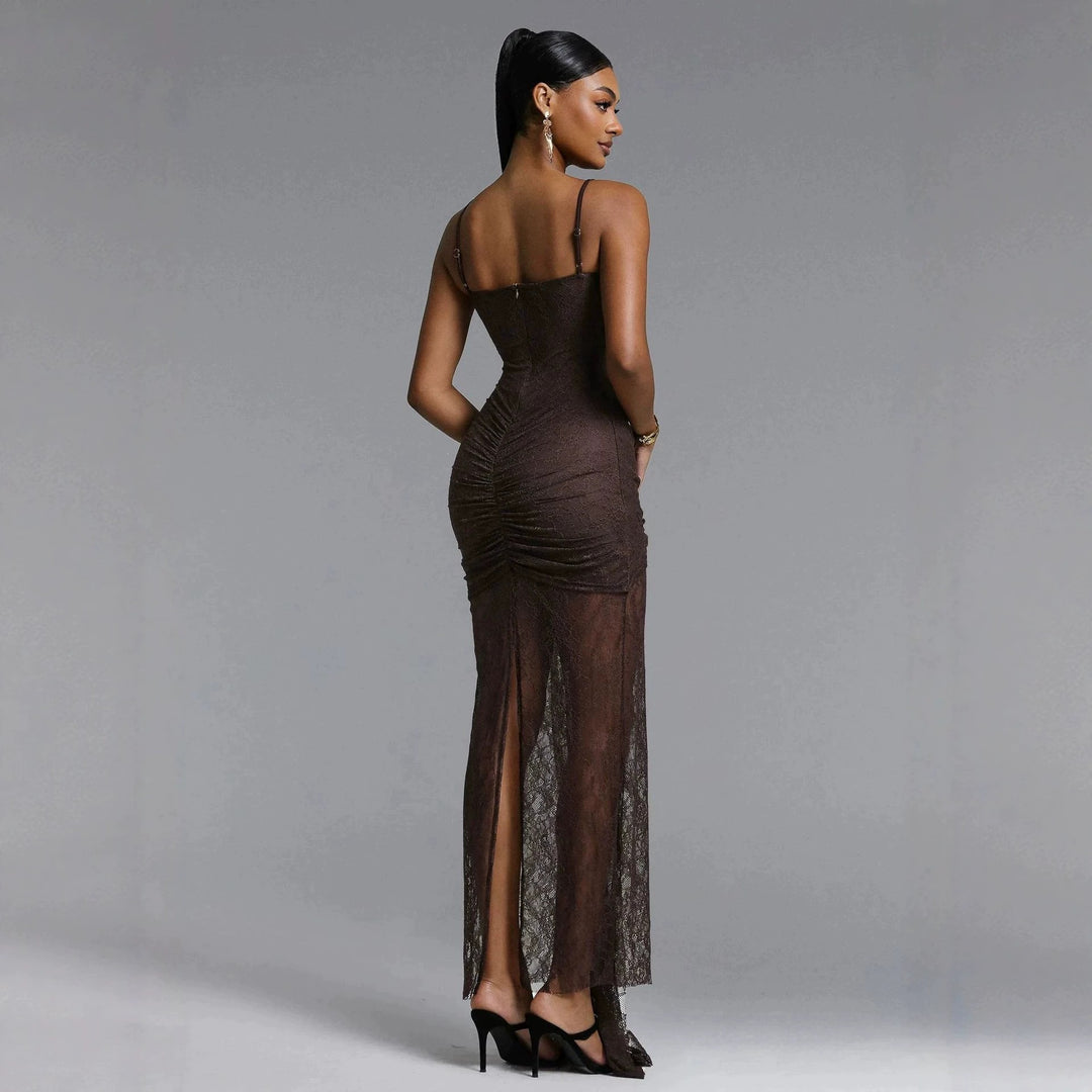 Damen Elegantes Spitzenmaxikleid mit raffinierter Drapierung Echo Archiv