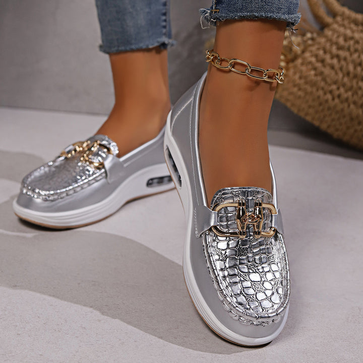 Damen nan modische Plateau-Slipper Loafer mit Krokoprägung, gepolstertem Komfortfußbett und goldener Zierkette Echo Archiv