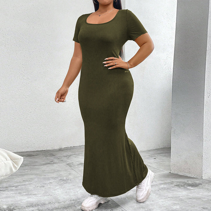 Damen figurbetontes Maxikleid mit quadratischem Ausschnitt aus Rippstrick Echo Archiv