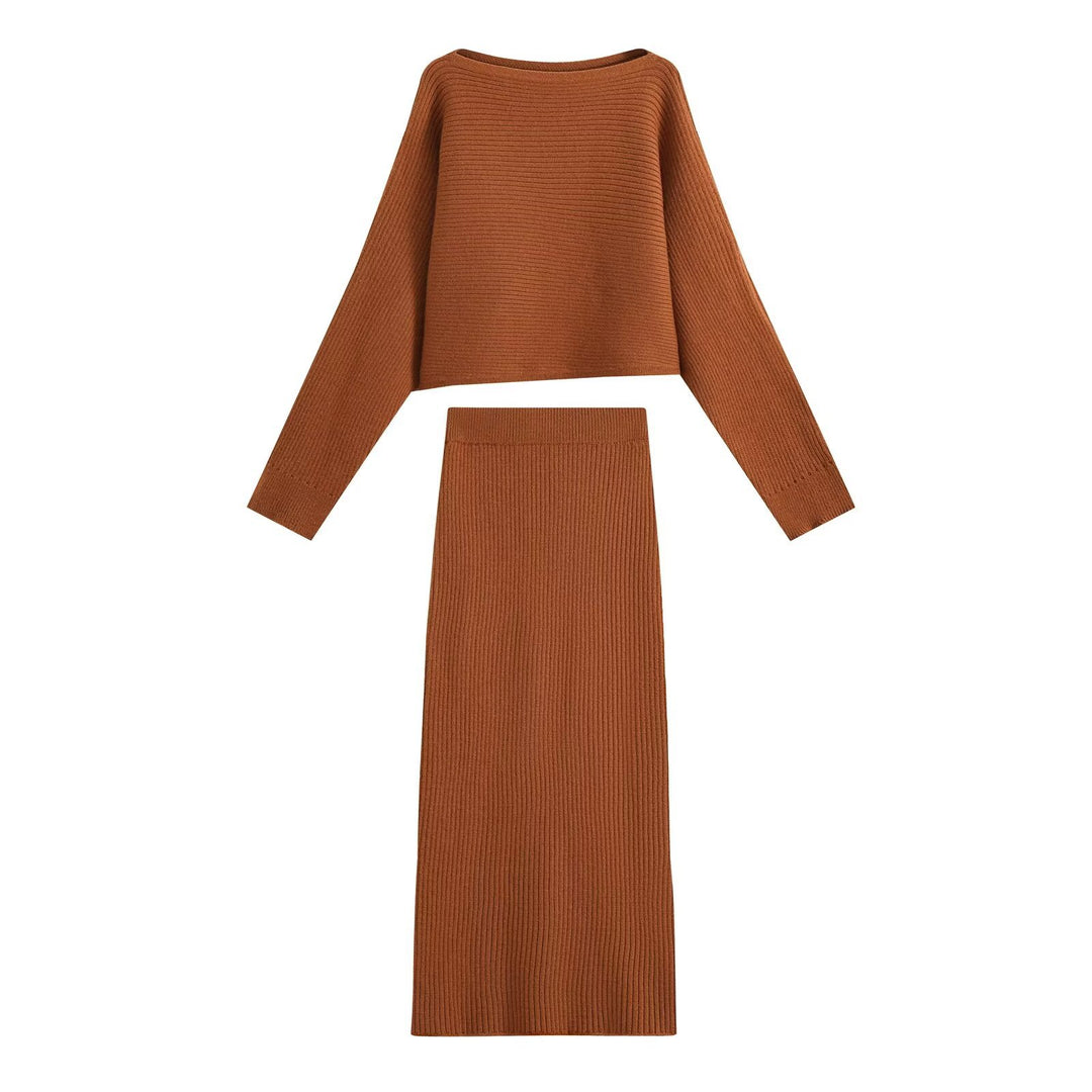 Damen Gerippter Strick-Zweiteiler mit kurzem Bateau-Pullover und tailliertem Midirock Echo Archiv