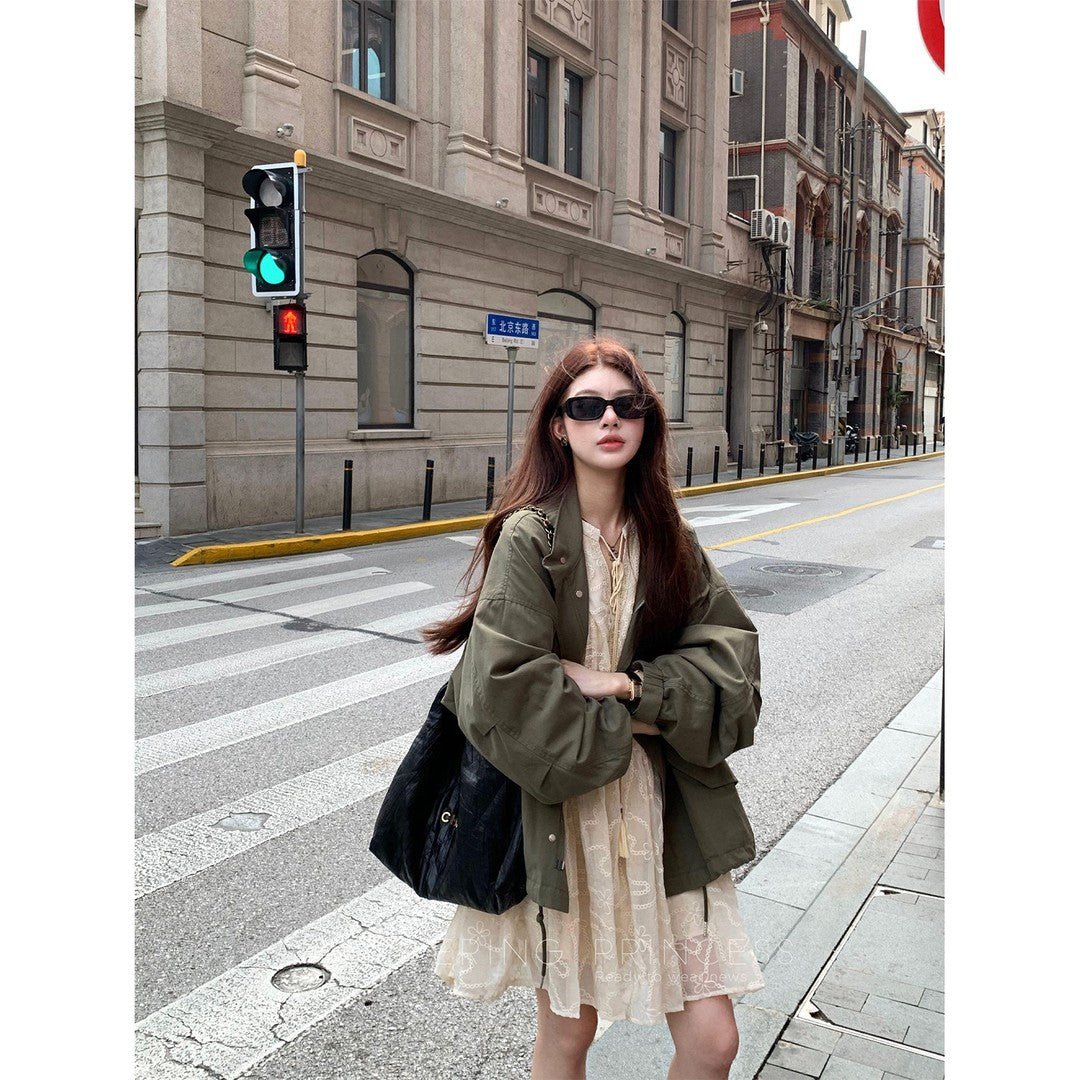 Damen Oversize Utility-Jacke mit Ballonärmeln und Kordelzug Echoarchiv