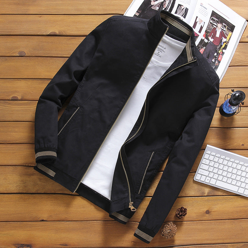 Herren nan sportive Übergangsjacke im Harrington-Stil mit gestreiften Bündchen und Zweiwege-Reißverschluss Echo Archiv