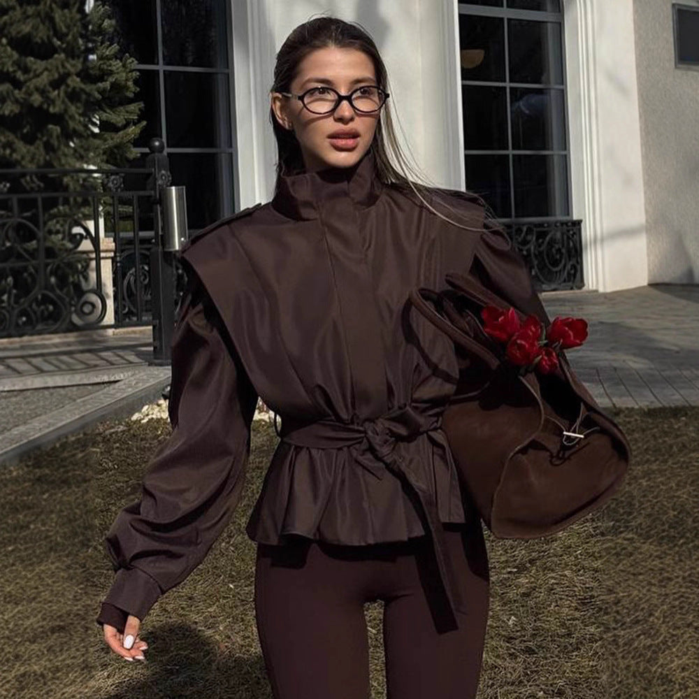 Damen Taillierte Peplumjacke mit Bindegürtel und voluminösen Ärmeln Echoarchiv