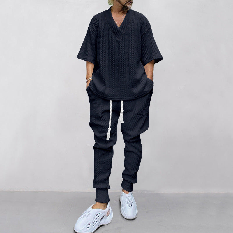 Herren lässiges Freizeit-Set mit oversized Pullover und bequemen Jogginghosen Echoarchiv