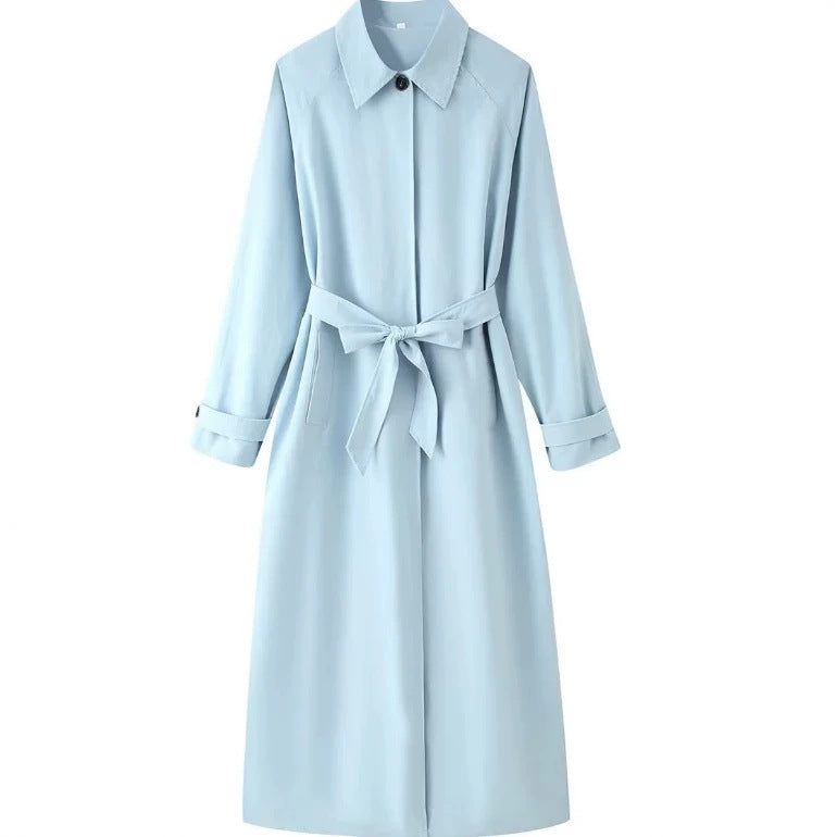 Damen Leichter knielanger Trenchcoat im Clean‑Look mit Bindegürtel und verdeckter Knopfleiste Echo Archiv