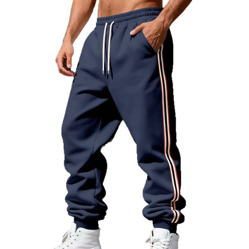 Herren nan komfortable Jogginghose mit seitlichem Kontraststreifen, elastischem Tunnelzugbund und gerippten Knöchelbündchen Echo Archiv