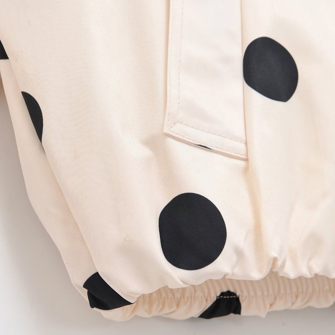 Damen Gepunktete Cropped-Boxy-Übergangsjacke mit hohem Funnelkragen und Eingrifftaschen Echoarchiv