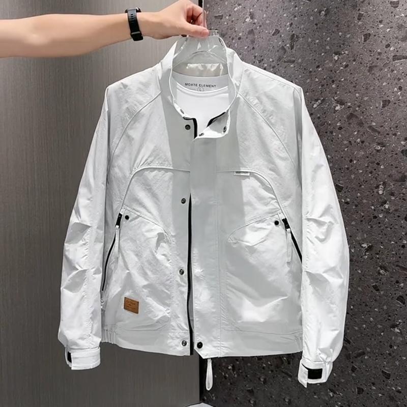 Herren Leichte Übergangsjacke mit funktionalen Taschen Echoarchiv