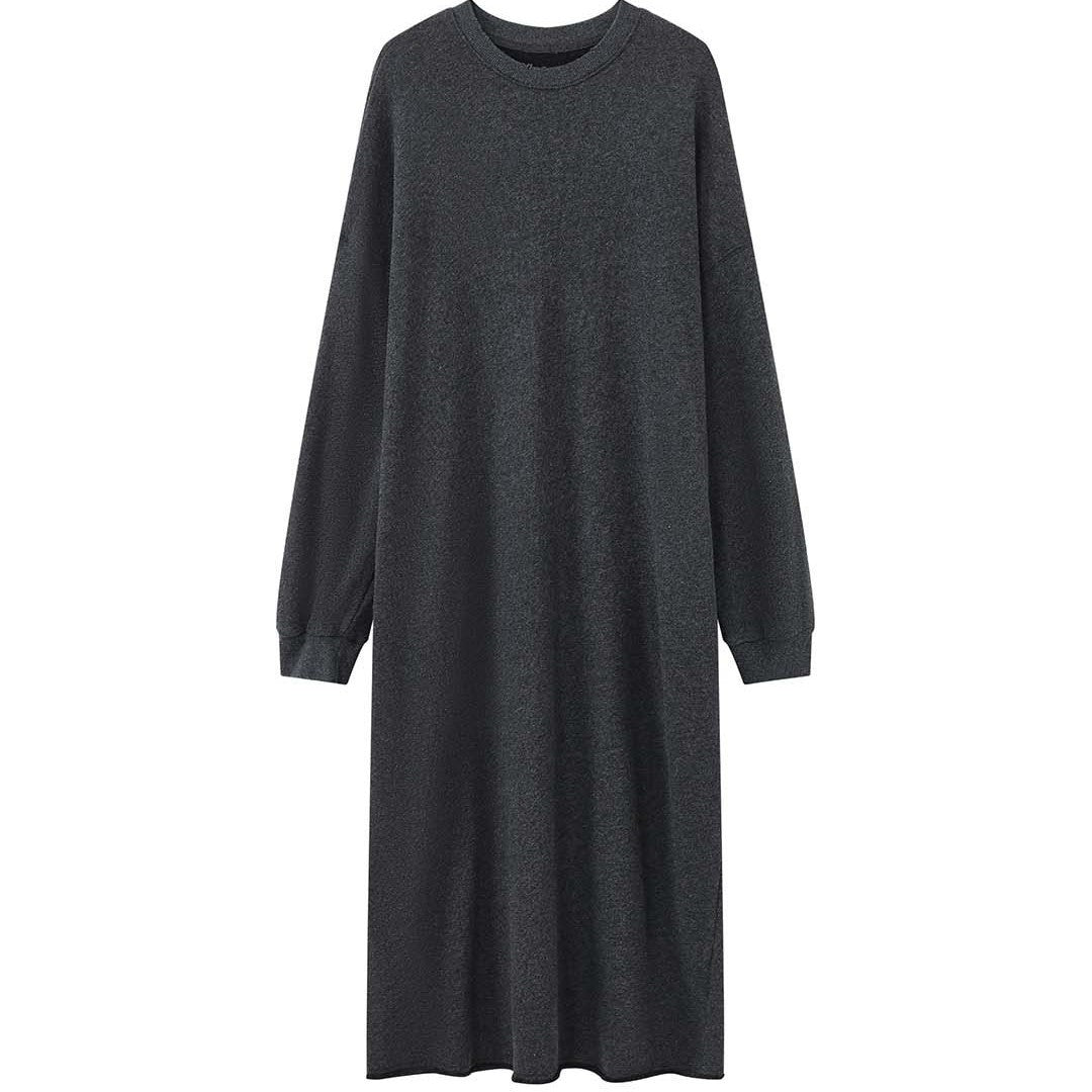Damen Lässiges Midikleid aus Feinstrick mit Rundhalsausschnitt und rohem Saum Echoarchiv