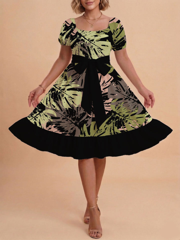 Damen Midikleid mit verspieltem Druck und tailliertem Schnitt Echo Archiv