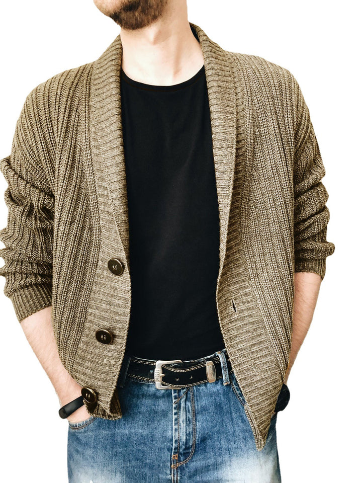 Herren Strickjacke mit modischem Schalkragen und praktischen Knöpfen Echoarchiv