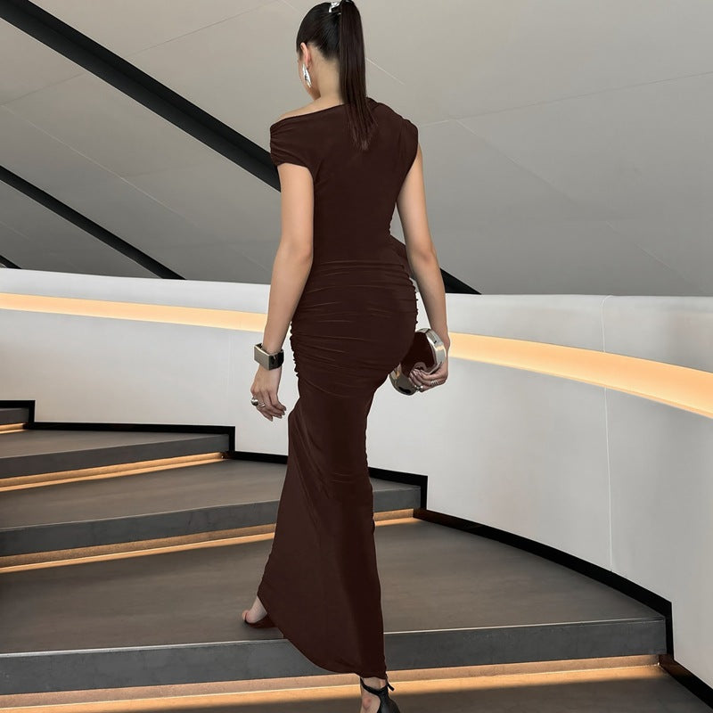 Damen Elegantes Wickel-Maxikleid mit asymmetrischer Schulterpartie Echo Archiv