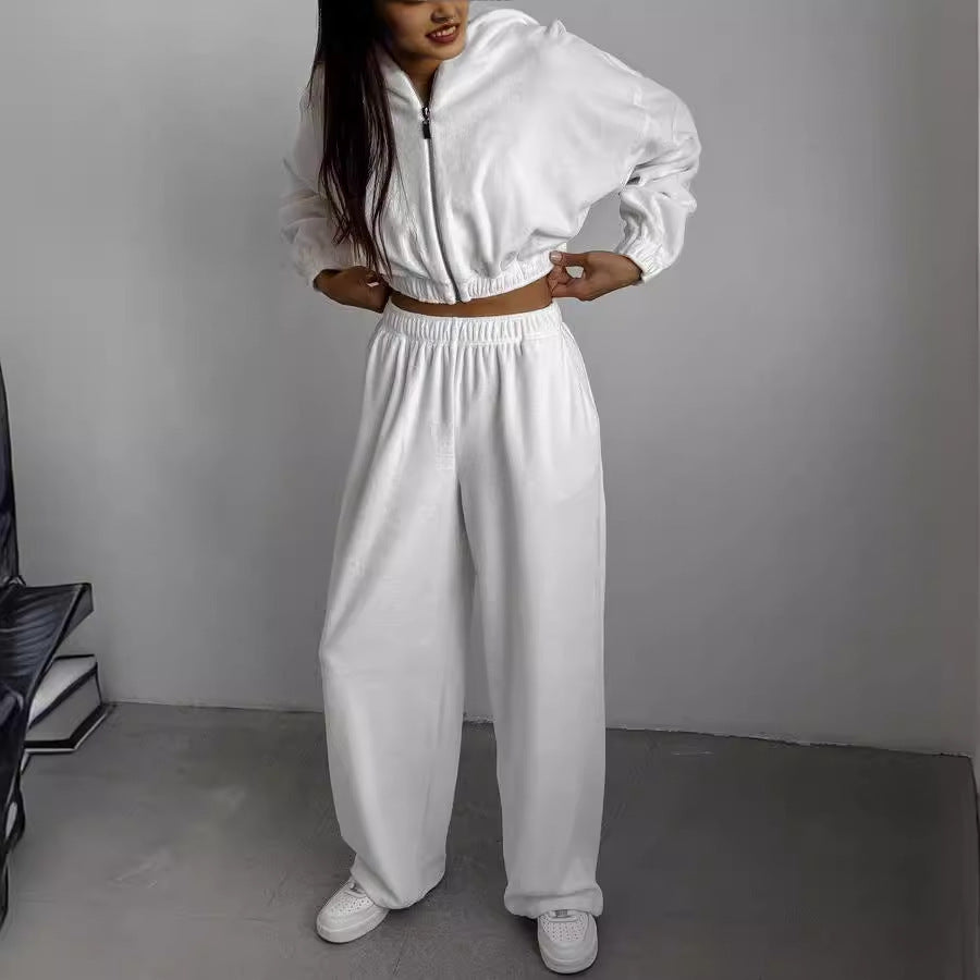 Damen Velours-Lounge-Set mit kurzem Reißverschluss-Hoodie, elastischer High-Waist-Jogginghose und Bustier – Auréline