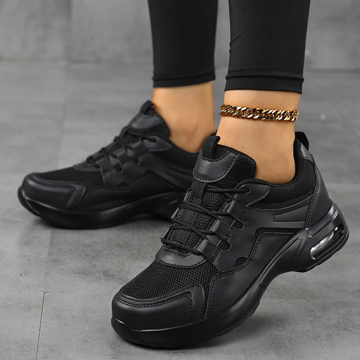 Damen Plateau-Sneaker mit Luftkissen-Sohle, atmungsaktivem Mesh und robuster Gummilaufsohle – Névara