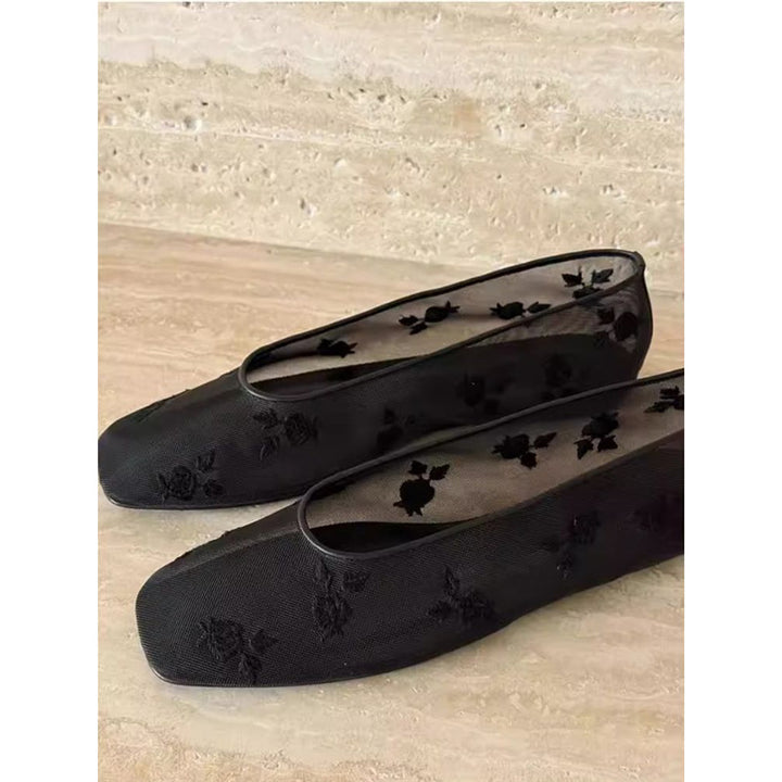 Damen Bestickte Mesh-Ballerinas mit quadratischer Zehenpartie und Rosenstickerei Echo Archiv