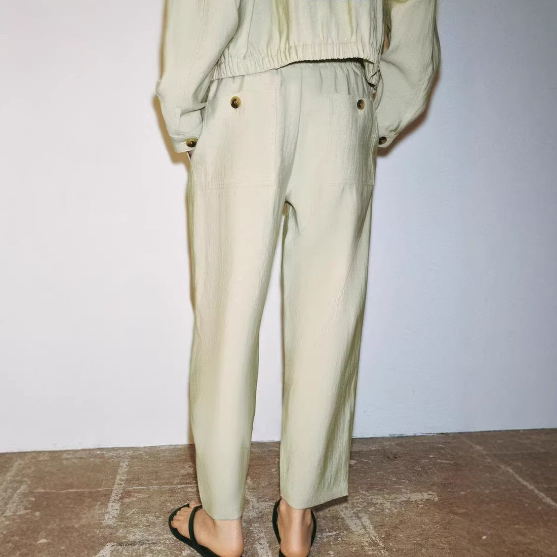 Damen Leichte Highwaist-Hose mit elastischem Bund und geradem Bein Echoarchiv