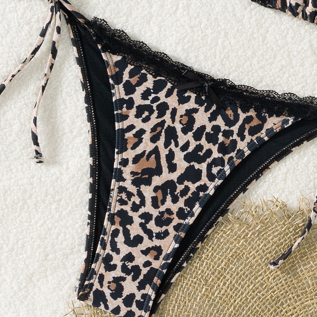 Damen Triangel-Bikini mit Spitzendetails und verstellbaren Trägern Echo Archiv