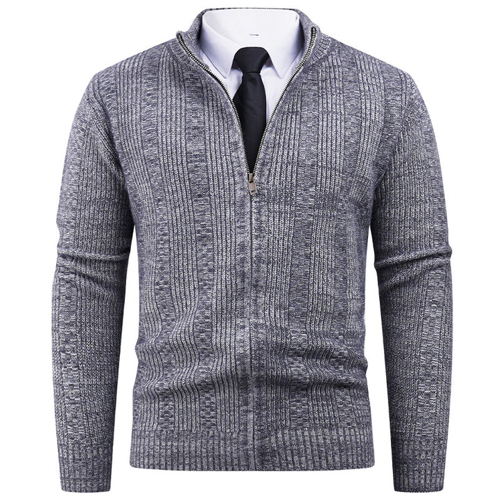 Herren Strickjacke mit modernem Reißverschluss und Zopfmuster Echoarchiv