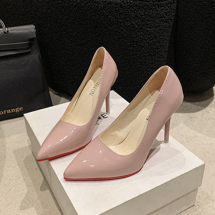 Damen Elegante High Heels mit spitz zulaufender Vorderkappe und transparentem Absatz Echoarchiv