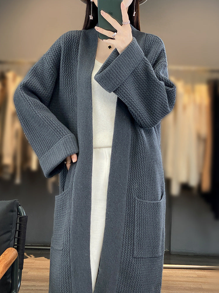 Damen Langer Oversize-Strickcardigan mit Strukturmuster und aufgesetzten Taschen Echoarchiv