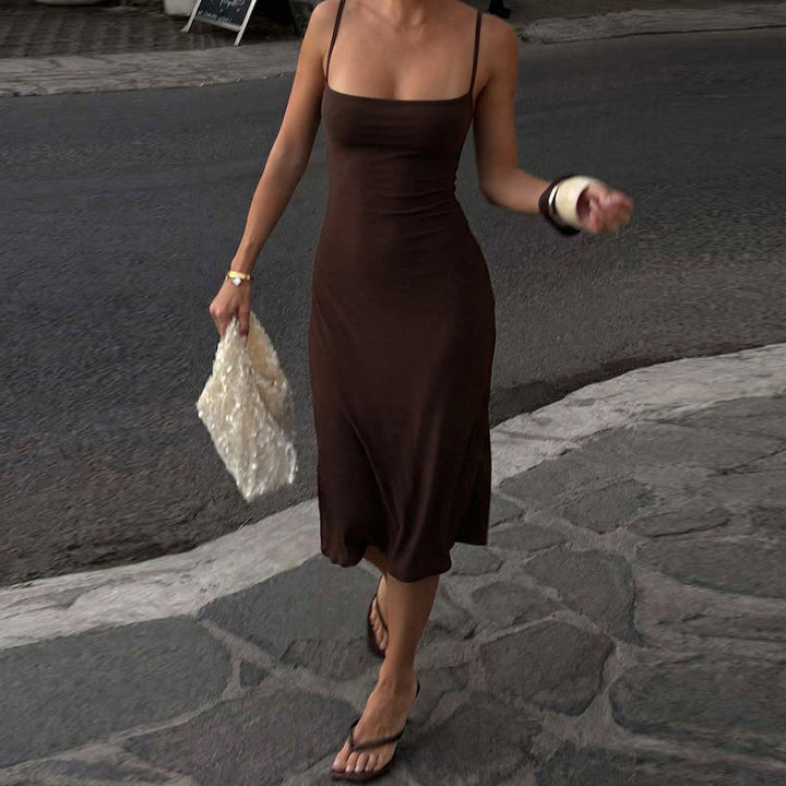 Damen Midi-Kleid mit schmalen Trägern und figurbetonender Passform Echo Archiv