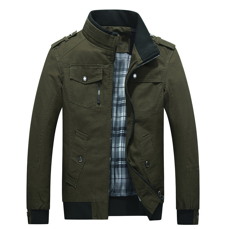 Herren nan militärisch inspirierte Übergangsjacke mit Stehkragen, Epauletten, Klappentaschen und kariertem Innenfutter Echo Archiv
