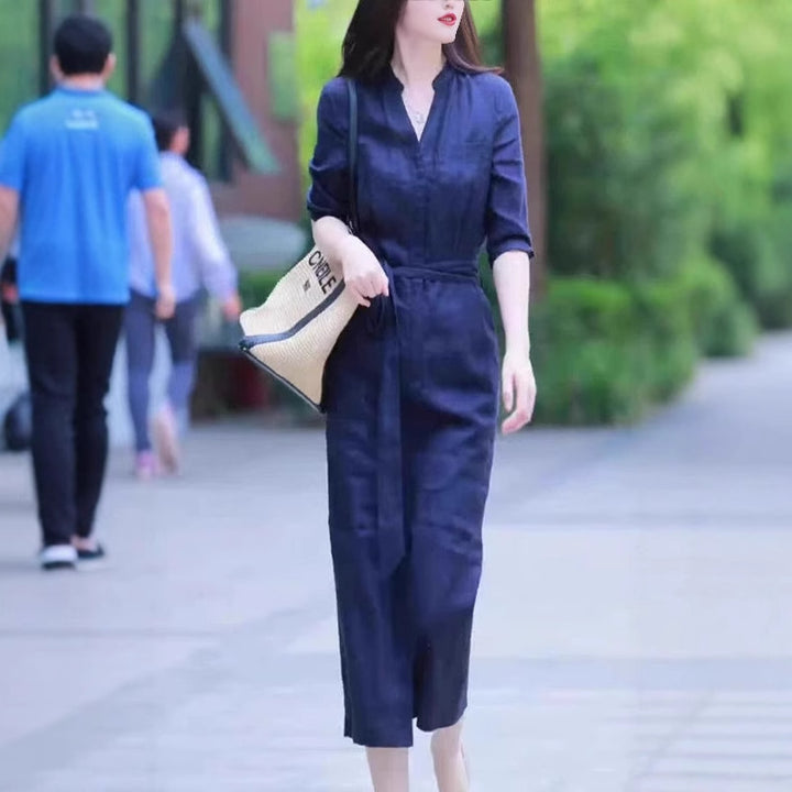 Damen Leichter Culotte-Jumpsuit mit Stehkragen, 3/4-Ärmeln und Taillengürtel – Solévia