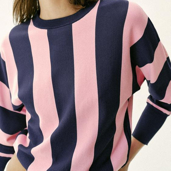 Damen Oversized Strickpullover mit breiten Streifen, Rundhalsausschnitt und verlängerten Rippärmeln Echoarchiv