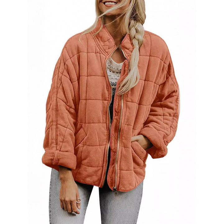 Damen Steppjacke im Oversized Schnitt mit Stehkragen und verdecktem Reißverschluss – Célinea