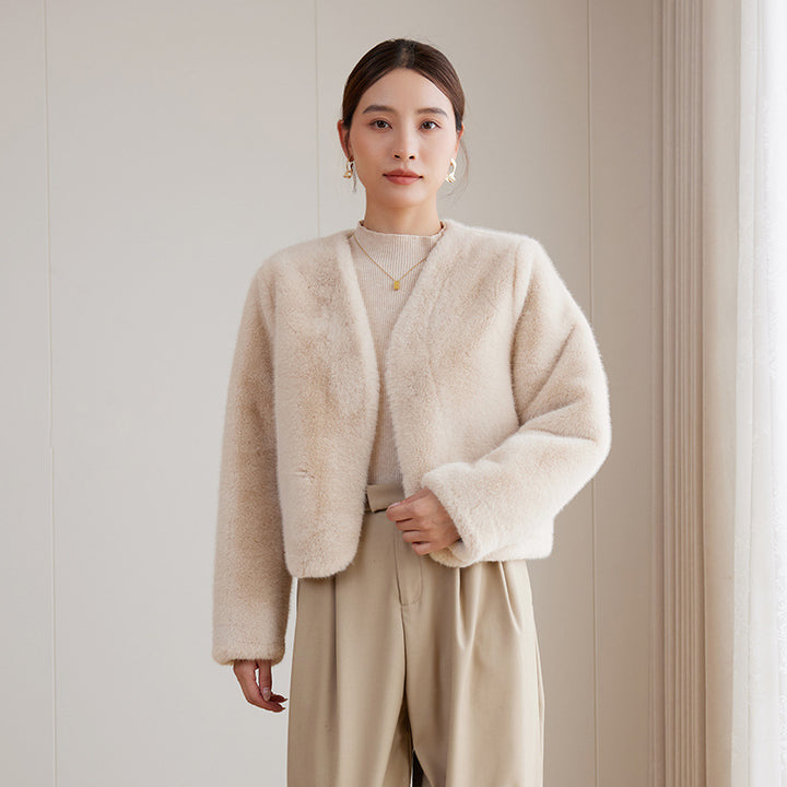 Damen Kuschelige Kurzjacke Echo Archiv