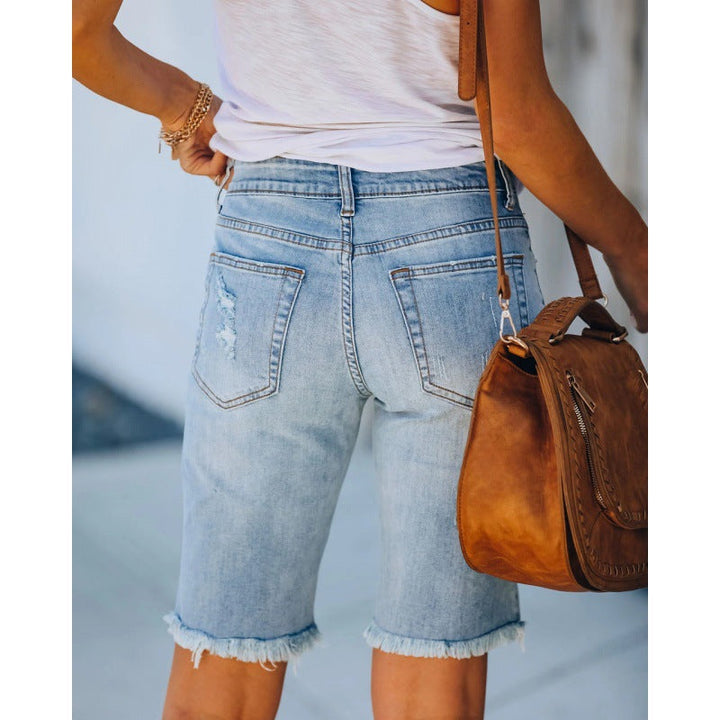 Damen Destroyed Denim Shorts Im Lässigen Schnitt mit Fransigen Säumen Echoarchiv