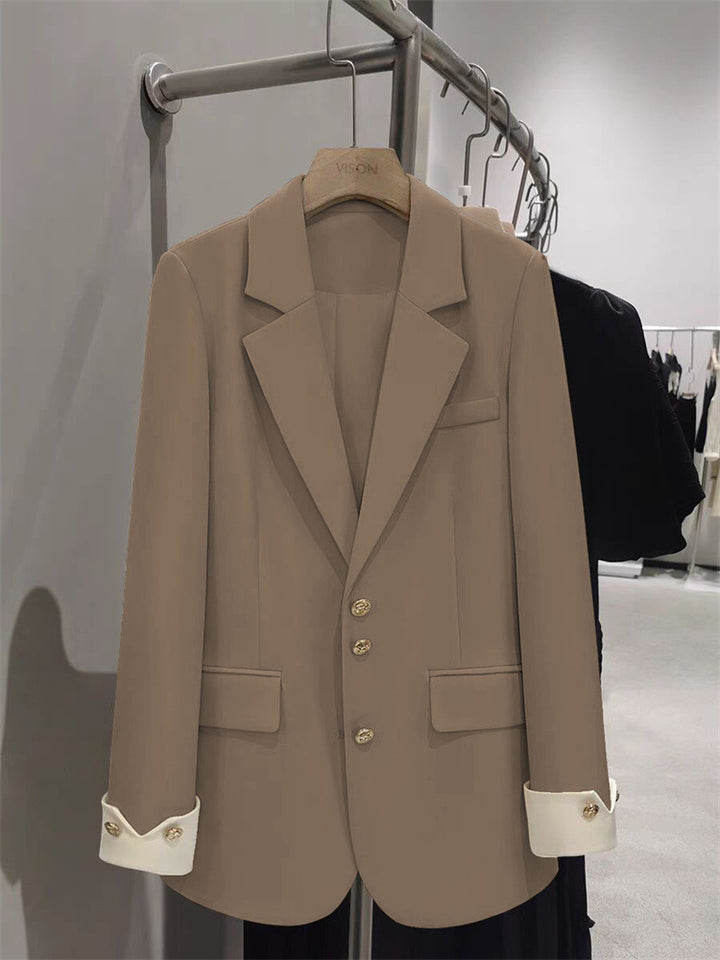 Damen Eleganter Blazer mit goldenen Knopfdetails Echo Archiv