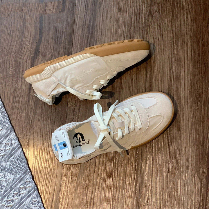 Damen Sportliche Sneaker mit einzigartiger Schnürung Echo Archiv
