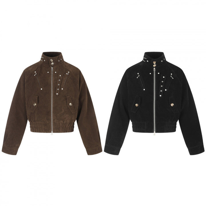 Damen Kurz geschnittene Wildleder‑Bomberjacke mit hohem Stehkragen, Metall‑Applikationen und elastischem Taillenbund Echo Archiv