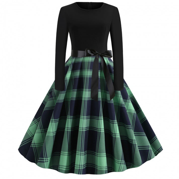 Damen Vintage Tellerrockkleid mit Karo-Tellerrock, figurbetontem Langarmoberteil und Satinschärpe – Valéora