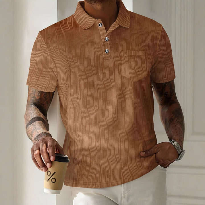 Herren lässiges Poloshirt mit strukturiertem Design und praktischer Brusttasche Echoarchiv