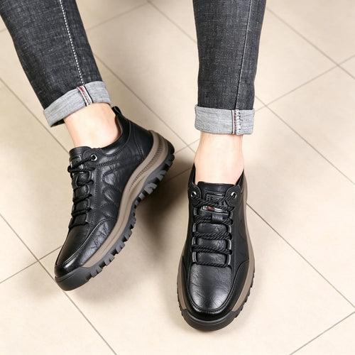Herren Freizeit-Laufschuhe mit robustem Profil Echoarchiv