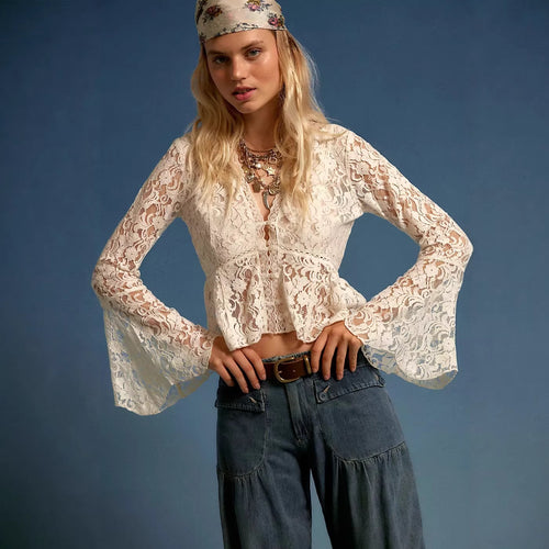 Damen Spitzenbluse im romantischen Design mit weitem Arm Echo Archiv