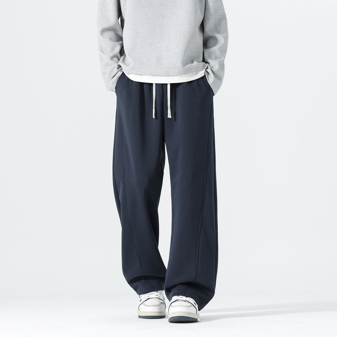 Herren Extraweite Sweatpants im Palazzo‑Look mit Tunnelzugbund und Seitentaschen Echo Archiv