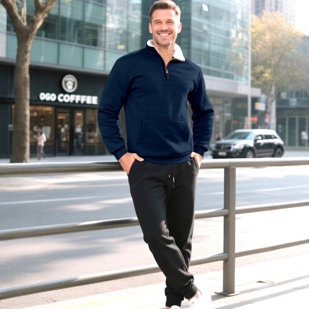 Herren sportlicher Sweatpullover mit innovativem Kragen und praktischer Kängurutasche Echoarchiv