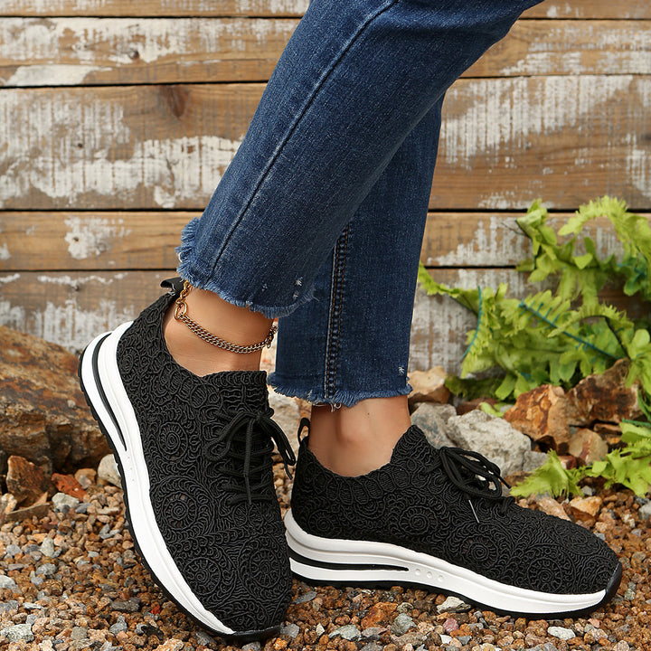 Damen  gestrickte Slip-On Plateau-Sneaker mit atmungsaktivem Obermaterial und gepolstertem Komfortfußbett Echo Archiv