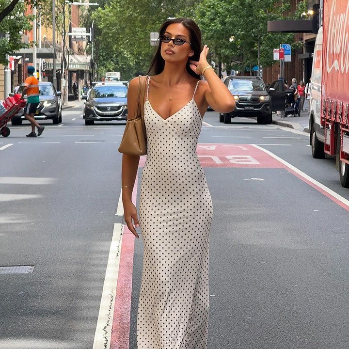 Damen elegantes Wickelkleid mitseitlichem Schlitz und dekorativen Rüschen Echo Archiv