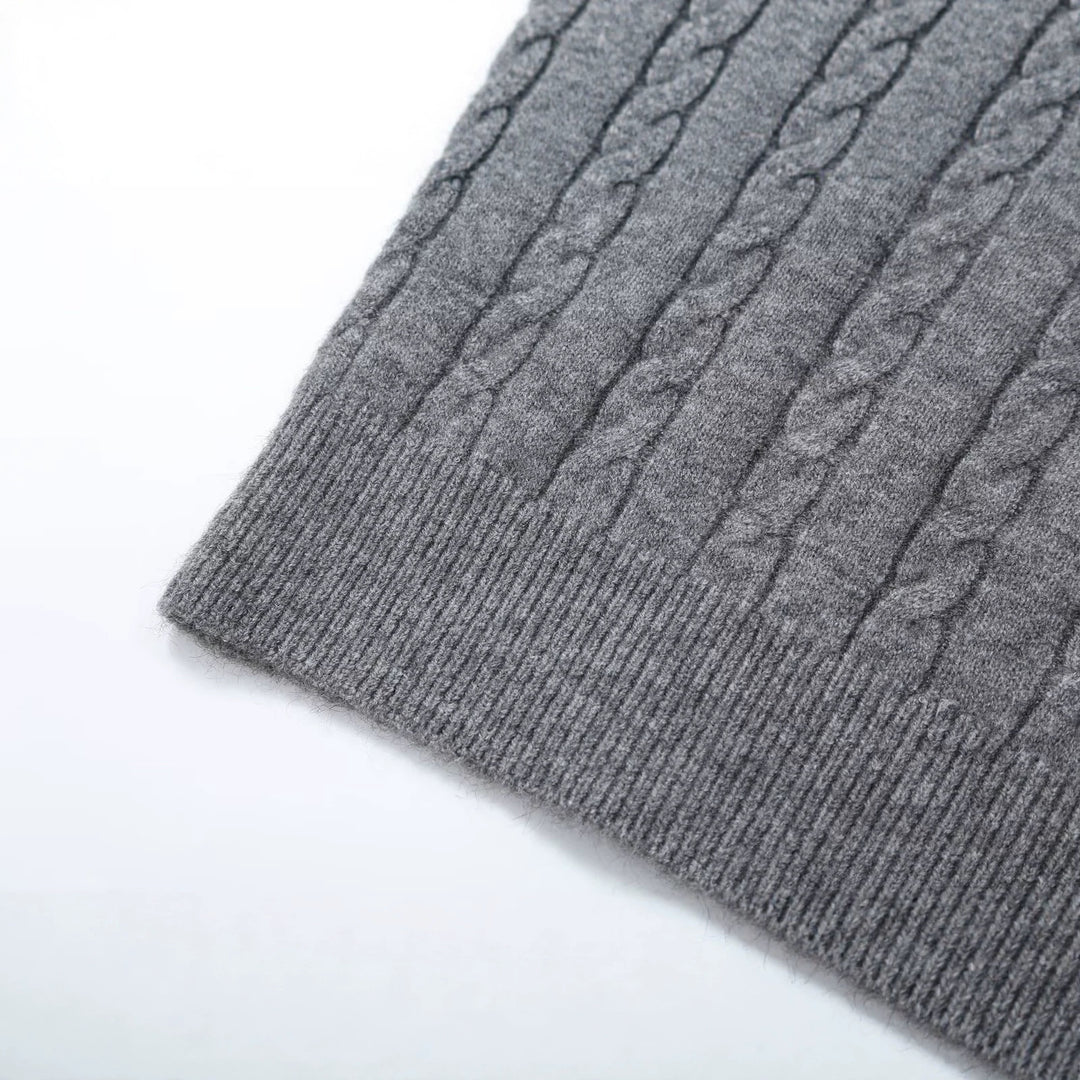 Damen Oversize Zopfmuster-Pullover mit V-Ausschnitt und breitem Rippbündchen Echoarchiv