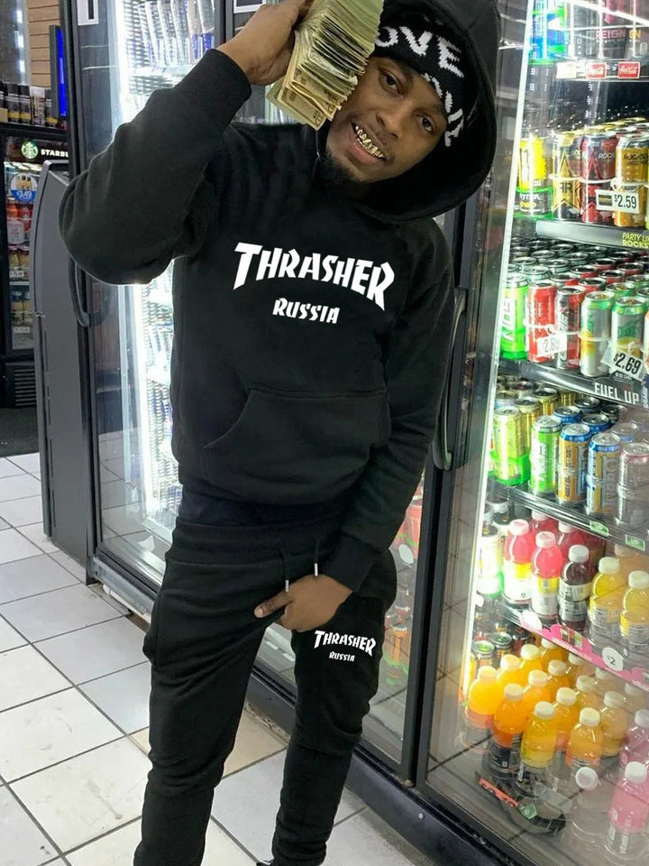 Herren Hoodie und Jogginghose Set mit auffälligem Logo Echoarchiv