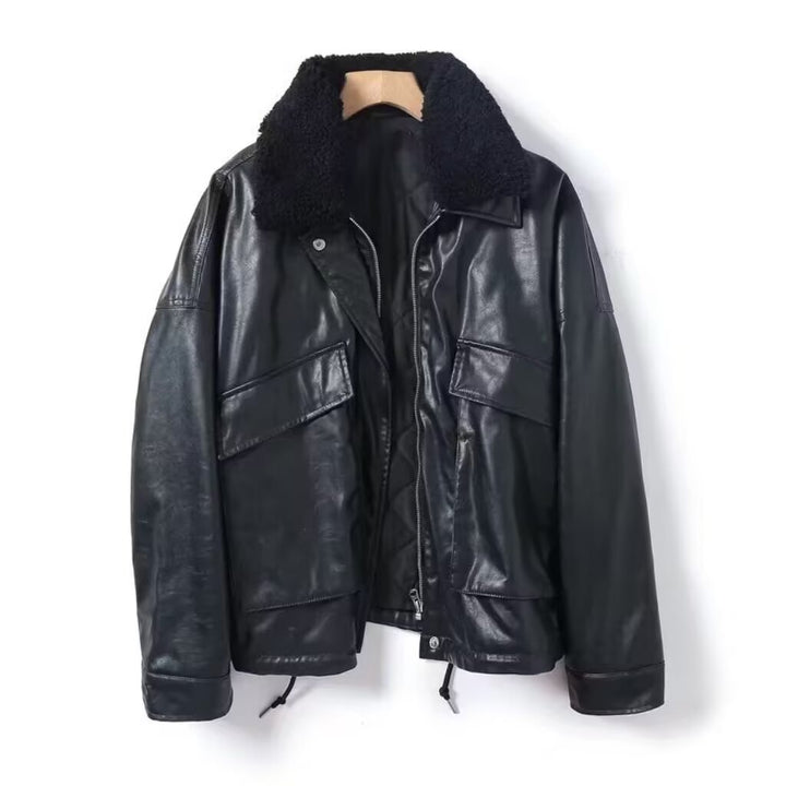 Damen Oversize Kunstlederfliegerjacke mit Teddykragen und Pattentaschen Echo Archiv